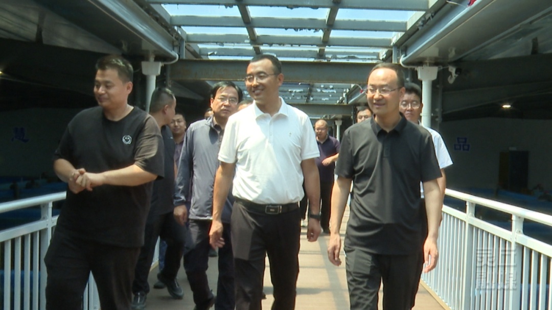 甘肅省兩當縣考察團前來我縣考察學習有機農業